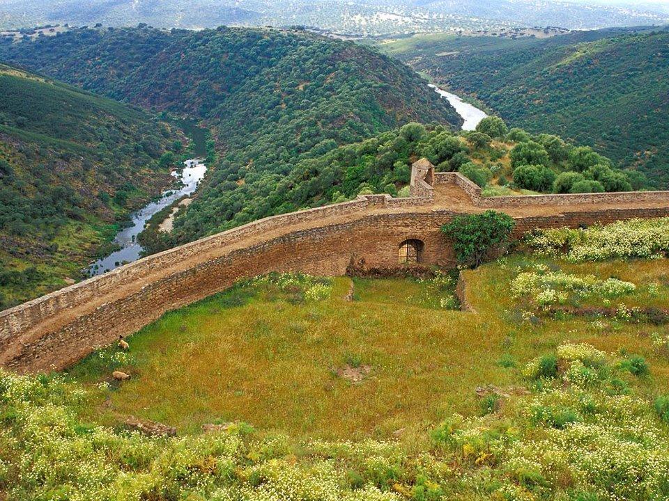 Parque De Natureza De Noudar Barrancos Dış mekan fotoğraf